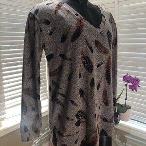 Fantastic Fawn Cerys Feather Top ♻️3/$40♻️